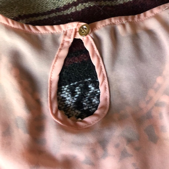 Pink Top - Picture 3 of 3